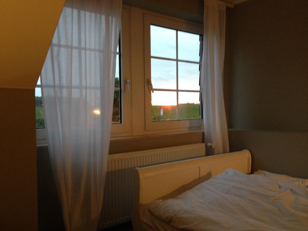 Faehrhaus Mitling Mark Westoverledingen Ruang foto